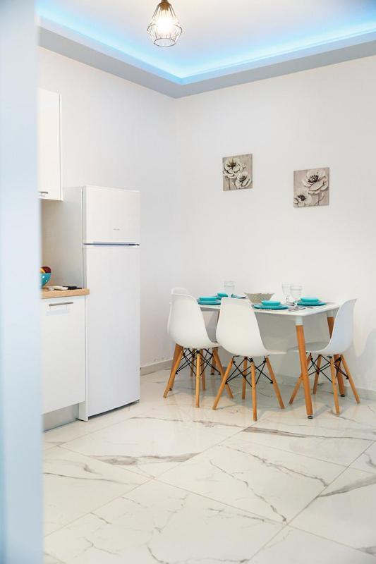 Appartamento Nikogroup Plaza Polychrono Esterno foto